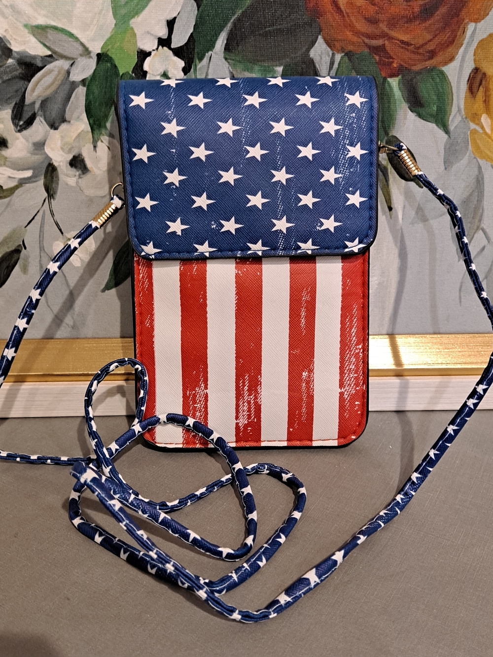 American Flag Stars & Stripes Crossbody Phone Pouch - Blue/Red/White